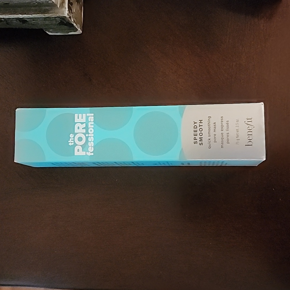New pore mask